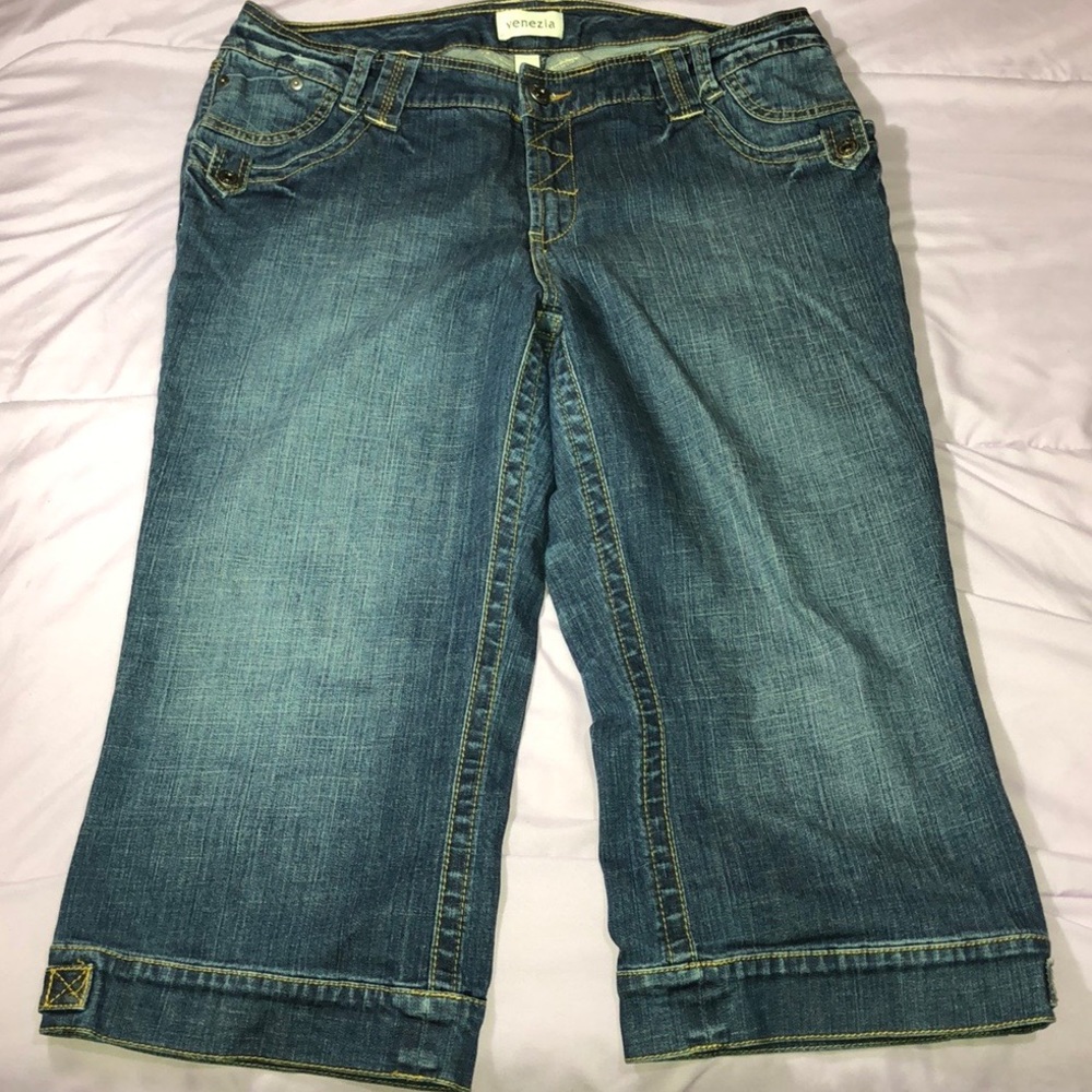 Denim capri’s